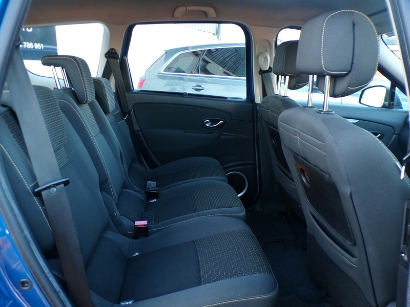 Used Renault Grand Scenic 2010 for sale - 77140250: Photo 17