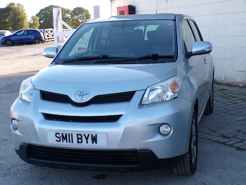 Used Toyota Urbancruiser 2011 for sale - 76069258: Photo