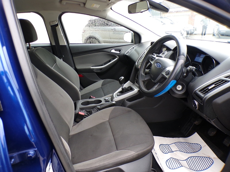 Used Ford Focus 2014 for sale - 76392309: Photo 11