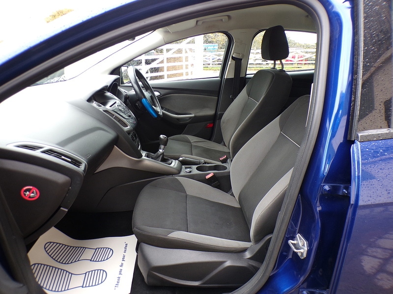 Used Ford Focus 2014 for sale - 76392309: Photo 14