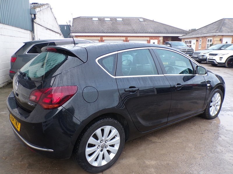 Used Vauxhall Astra 2014 for sale - 77384847: Photo 5