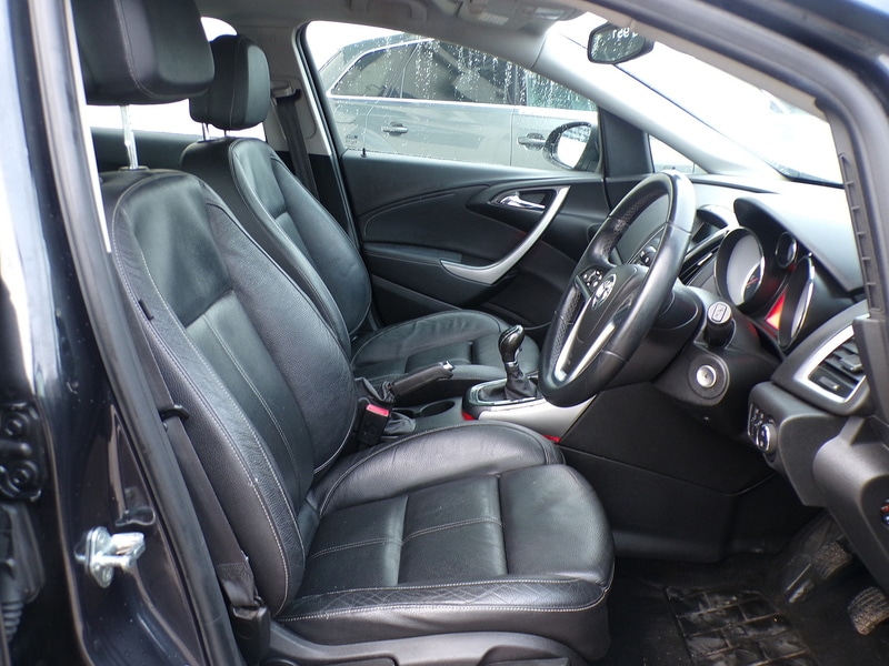 Used Vauxhall Astra 2014 for sale - 77384847: Photo 8