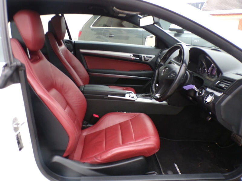 Used Mercedes-Benz E Class 2010 for sale - 77288651: Photo 10