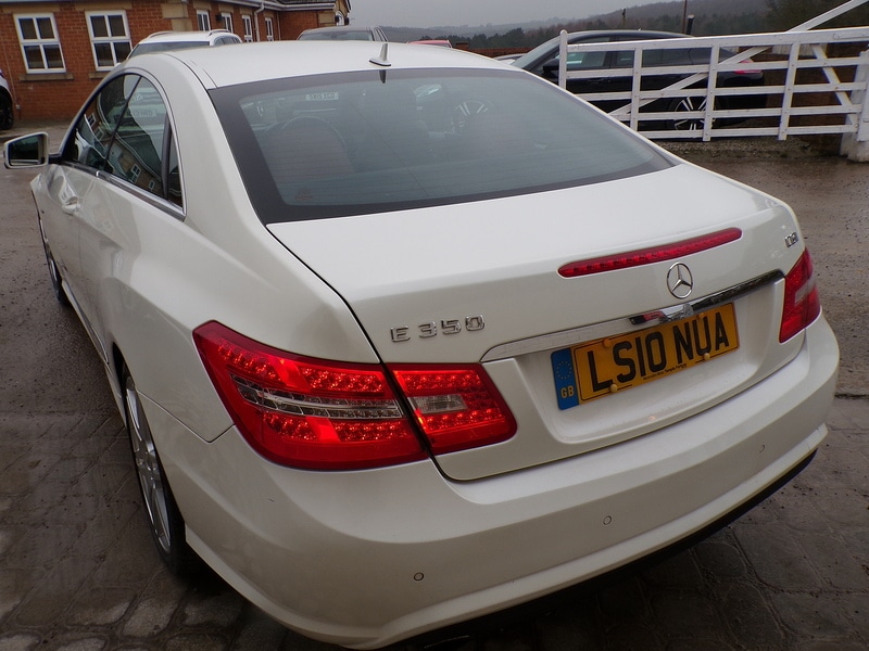 Used Mercedes-Benz E Class 2010 for sale - 77288651: Photo 5