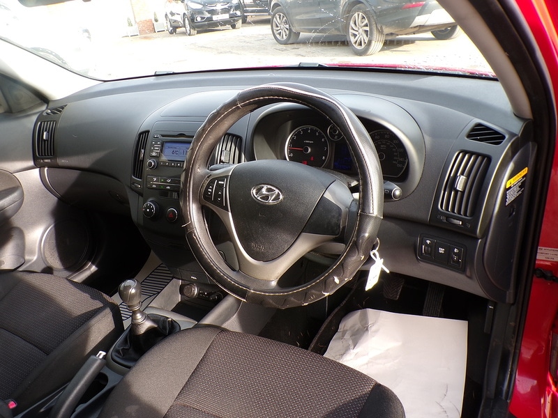 Used Hyundai i30 2009 for sale - 76492175: Photo 14