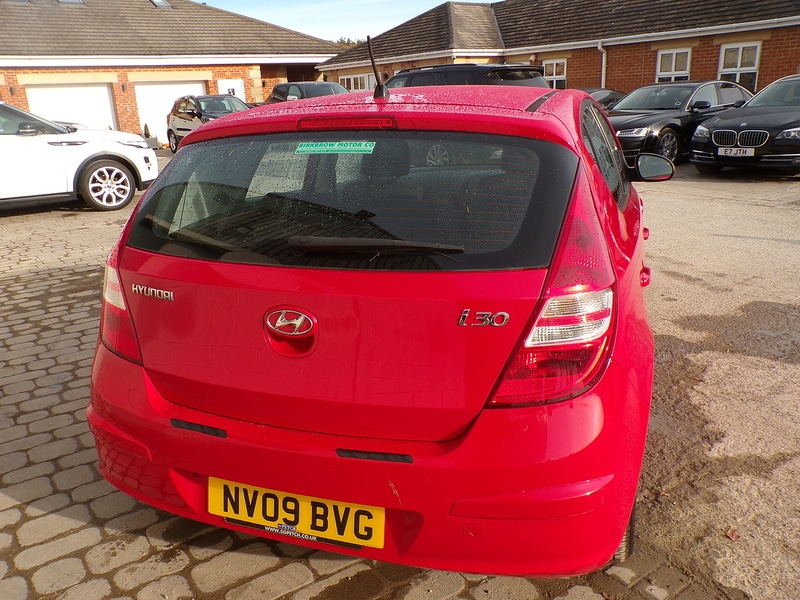 Used Hyundai i30 2009 for sale - 76492175: Photo 9