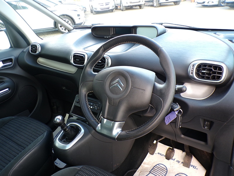 Used Citroen C3 Picasso 2012 for sale - 76426343: Photo 12