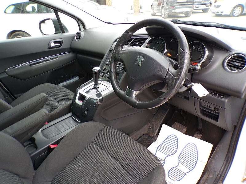 Used Peugeot 5008 2012 for sale - 76224142: Photo 12