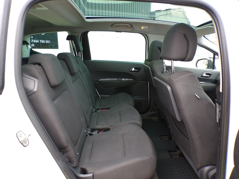 Used Peugeot 5008 2012 for sale - 76224142: Photo 19