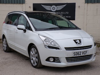 Peugeot - 5008