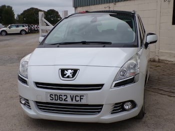 Used Peugeot 5008 2012 for sale - 76224142: Photo 3