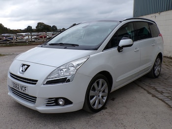 Used Peugeot 5008 2012 for sale - 76224142: Photo 4