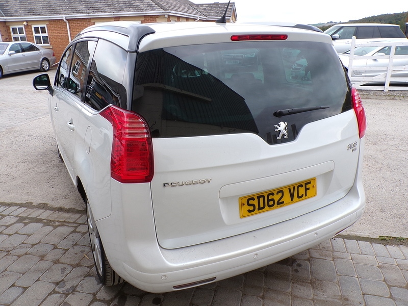 Used Peugeot 5008 2012 for sale - 76224142: Photo 6