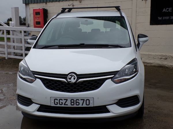 Used Vauxhall Zafira 2017 for sale - 76210972: Photo 3