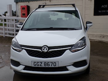 Used Vauxhall Zafira 2017 for sale - 76210972: Photo 3