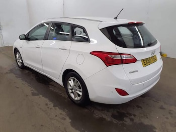 Used Hyundai i30 2015 for sale - 78840273: Photo