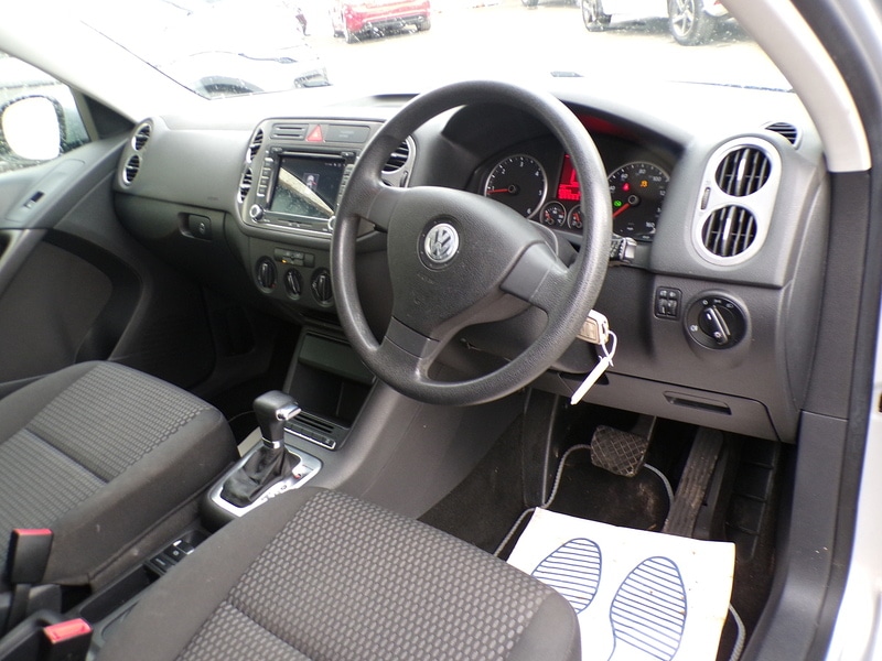 Used Volkswagen Tiguan 2009 for sale - 76286211: Photo 12