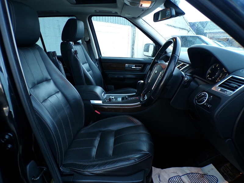 Used Land Rover Range Rover Sport 2010 for sale - 76626983: Photo 13