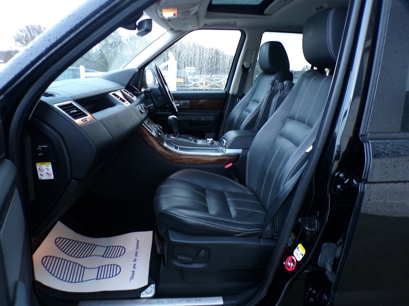 Used Land Rover Range Rover Sport 2010 for sale - 76626983: Photo 15