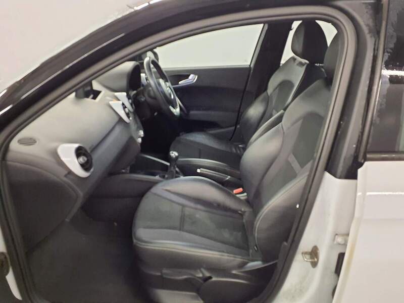 Used Audi A1 2014 for sale - 77027572: Photo 9