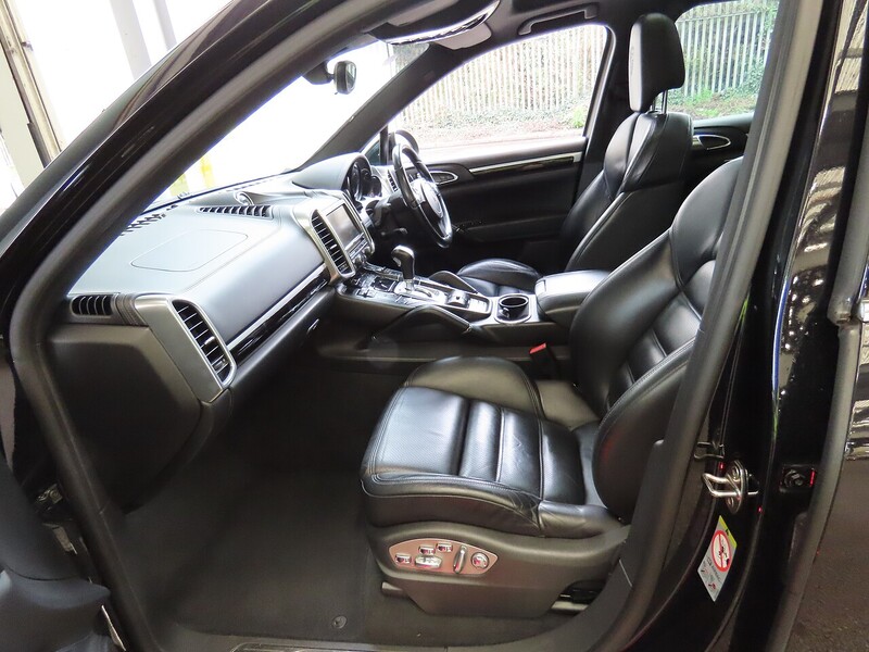 Used Porsche Cayenne 2013 for sale - 78091867: Photo 8