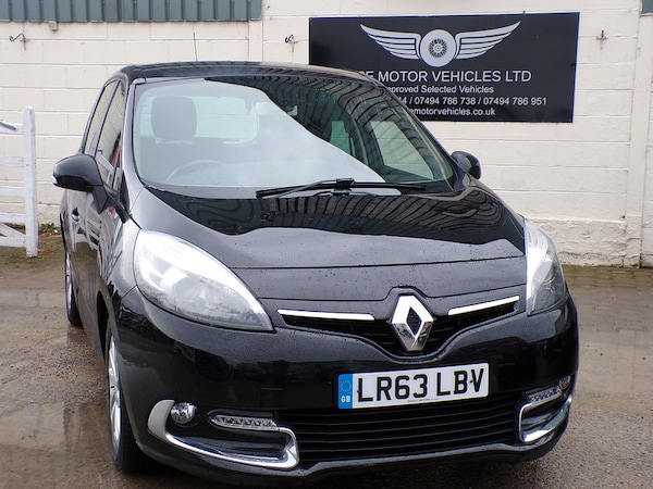 Used Renault Scenic 2013 for sale - 76034893: Photo 2