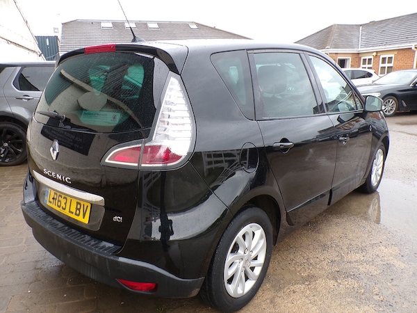 Used Renault Scenic 2013 for sale - 76034893: Photo 8