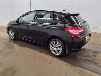 Used Citroen C4 2015 for sale - 78806903: Photo