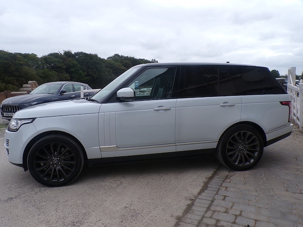 Used Land Rover Range Rover 2015 for sale - 75604688: Photo 4