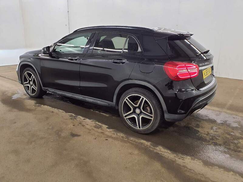 Used Mercedes-Benz GLA 2015 for sale - 77027583: Photo 4