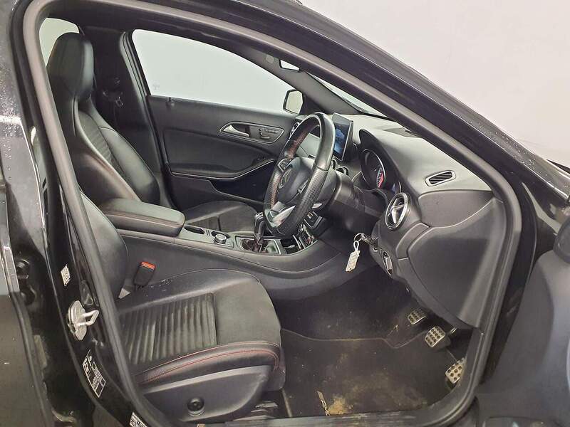 Used Mercedes-Benz GLA 2015 for sale - 77027583: Photo 8