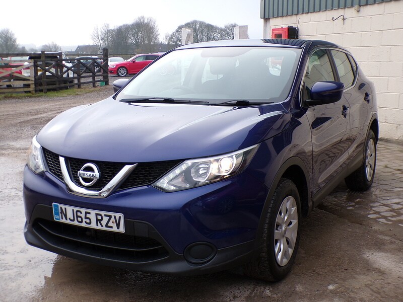 Used Nissan Qashqai 2015 for sale - 76698994: Photo 3