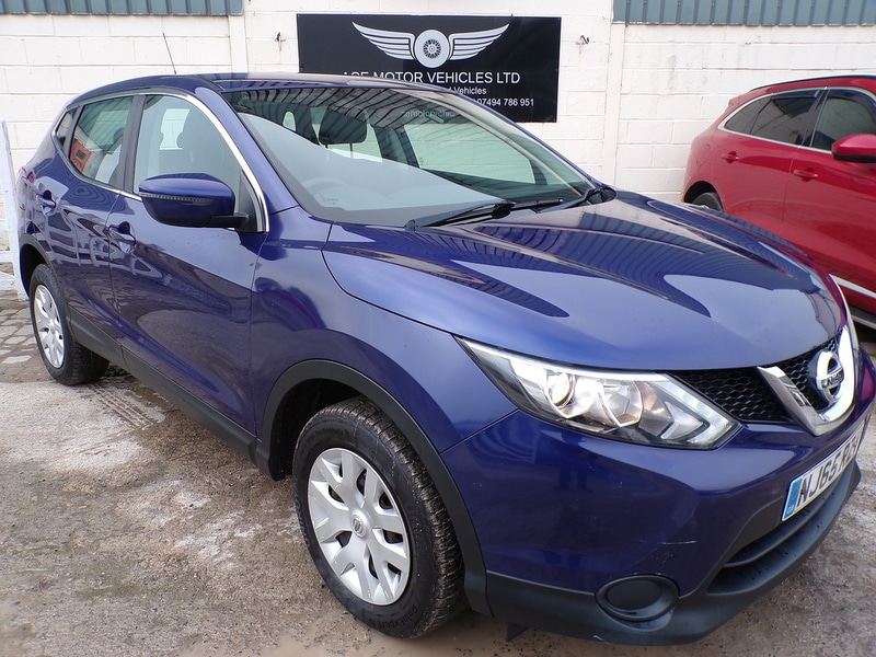 Used Nissan Qashqai 2015 for sale - 76698994: Photo 8