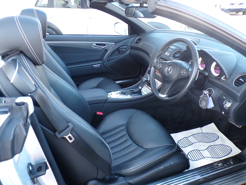 Used Mercedes-Benz SL 2009 for sale - 76224132: Photo 11