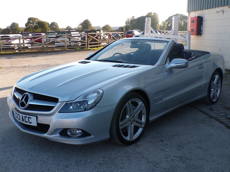 Used Mercedes-Benz SL 2009 for sale - 76224132: Photo 4