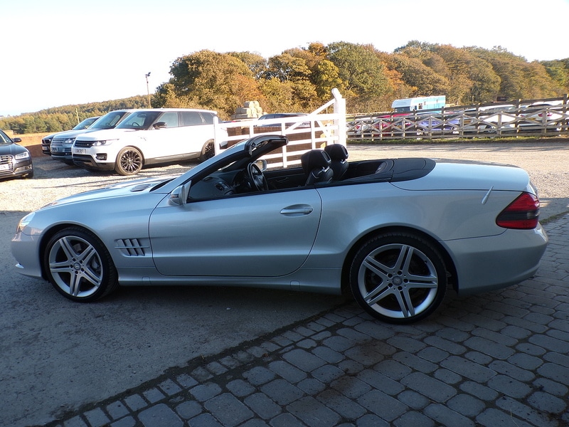Used Mercedes-Benz SL 2009 for sale - 76224132: Photo 5