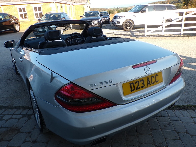 Used Mercedes-Benz SL 2009 for sale - 76224132: Photo 6