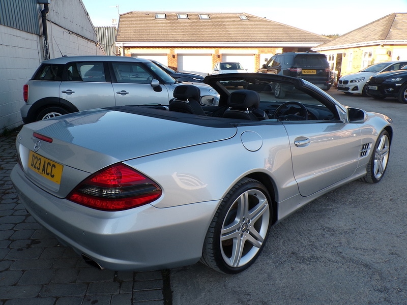 Used Mercedes-Benz SL 2009 for sale - 76224132: Photo 8