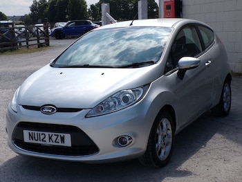 Used Ford Fiesta 2012 for sale - 79433864: Photo