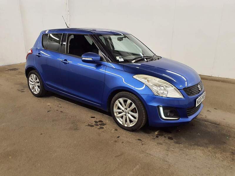 Used Suzuki Swift 2015 for sale - 76330460: Photo 1