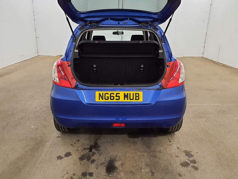Used Suzuki Swift 2015 for sale - 76330460: Photo 11