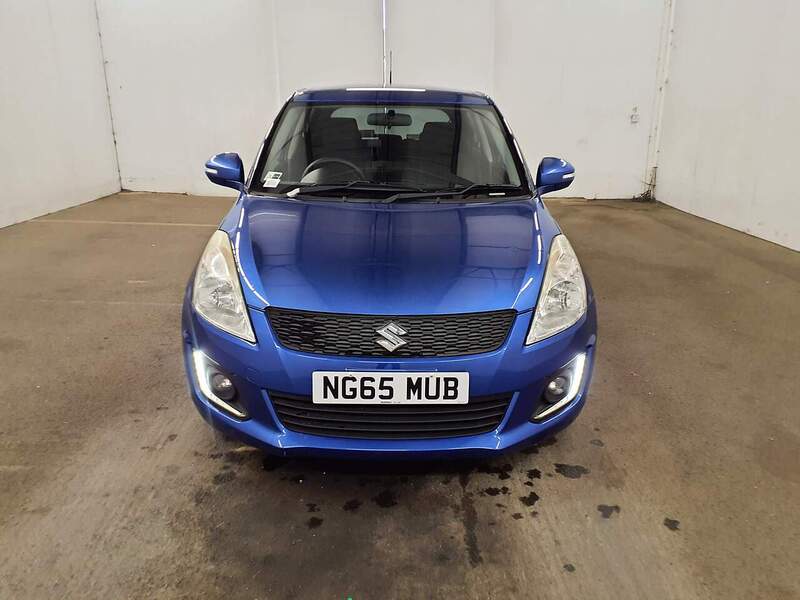 Used Suzuki Swift 2015 for sale - 76330460: Photo 2