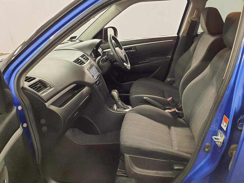 Used Suzuki Swift 2015 for sale - 76330460: Photo 8