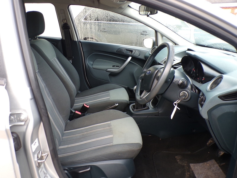 Used Ford Fiesta 2010 for sale - 77236871: Photo 10