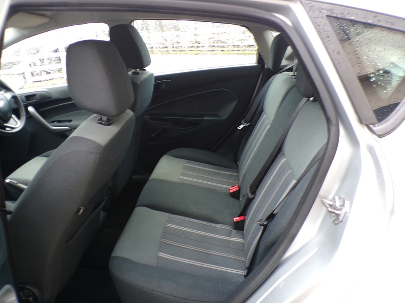 Used Ford Fiesta 2010 for sale - 77236871: Photo 15