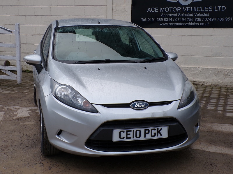 Used Ford Fiesta 2010 for sale - 77236871: Photo 2