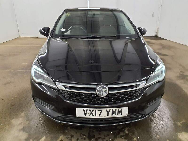 Used Vauxhall Astra 2017 for sale - 77384855: Photo 2