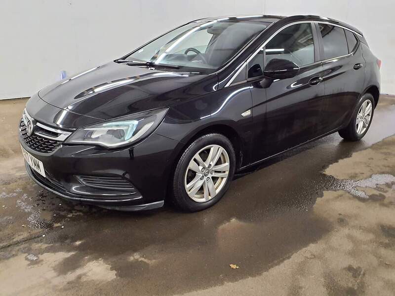 Used Vauxhall Astra 2017 for sale - 77384855: Photo 3