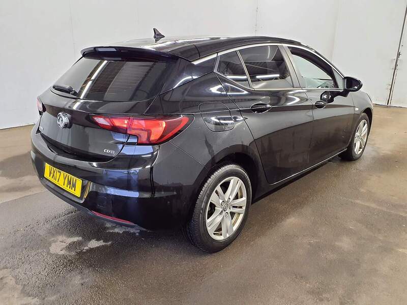 Used Vauxhall Astra 2017 for sale - 77384855: Photo 4