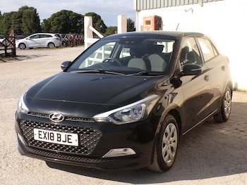 Used Hyundai i20 2018 for sale - 79284659: Photo